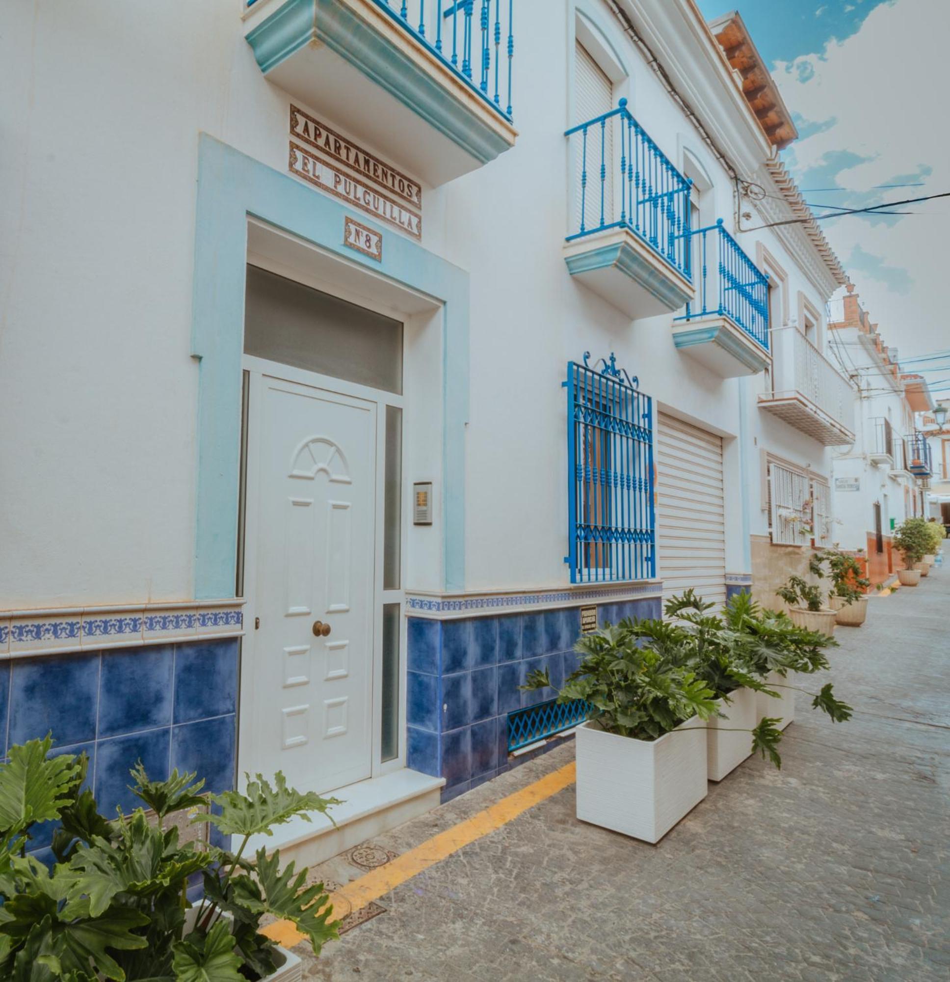 Las Flores Apartments Nerja Ngoại thất bức ảnh